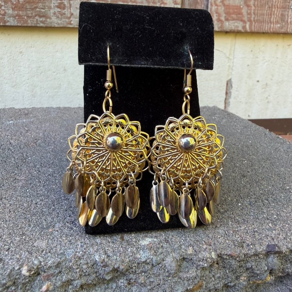 Vtg Gold Tone Filigree Mandala Fringe Dangle Chandelier Earrings Boho Sunburst